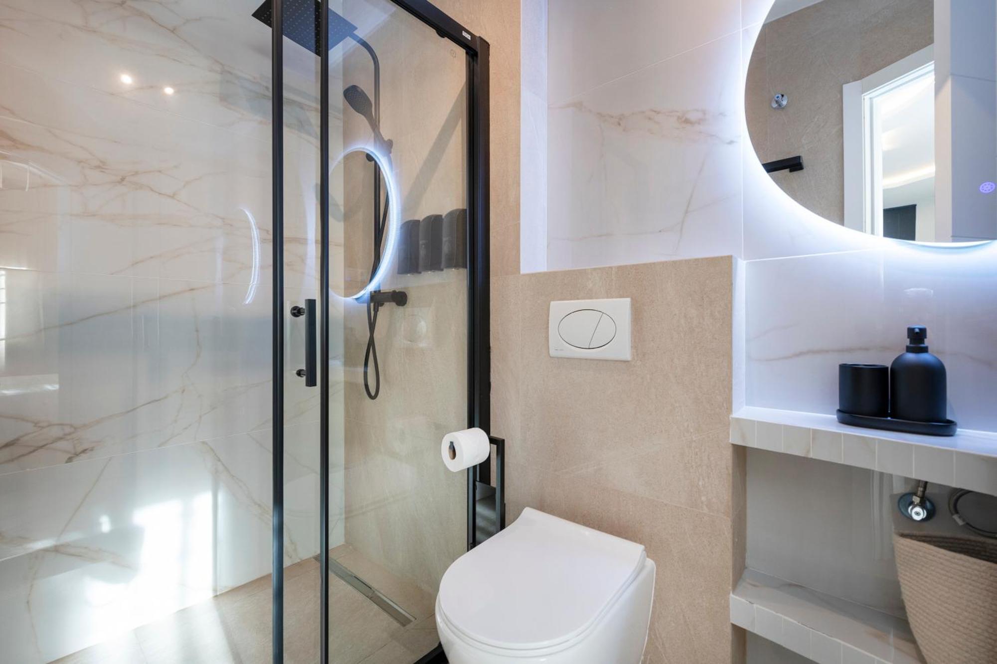 דירות Malaga Boutique V.V Luxury Jacuzzy מראה חיצוני תמונה
